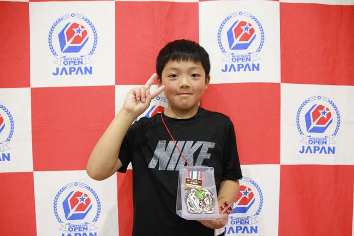 ジュニアソフトダーツトーナメント　シングルス　2位
